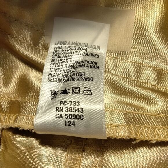 " Izod" woman's pants.  - Picture 8 of 9